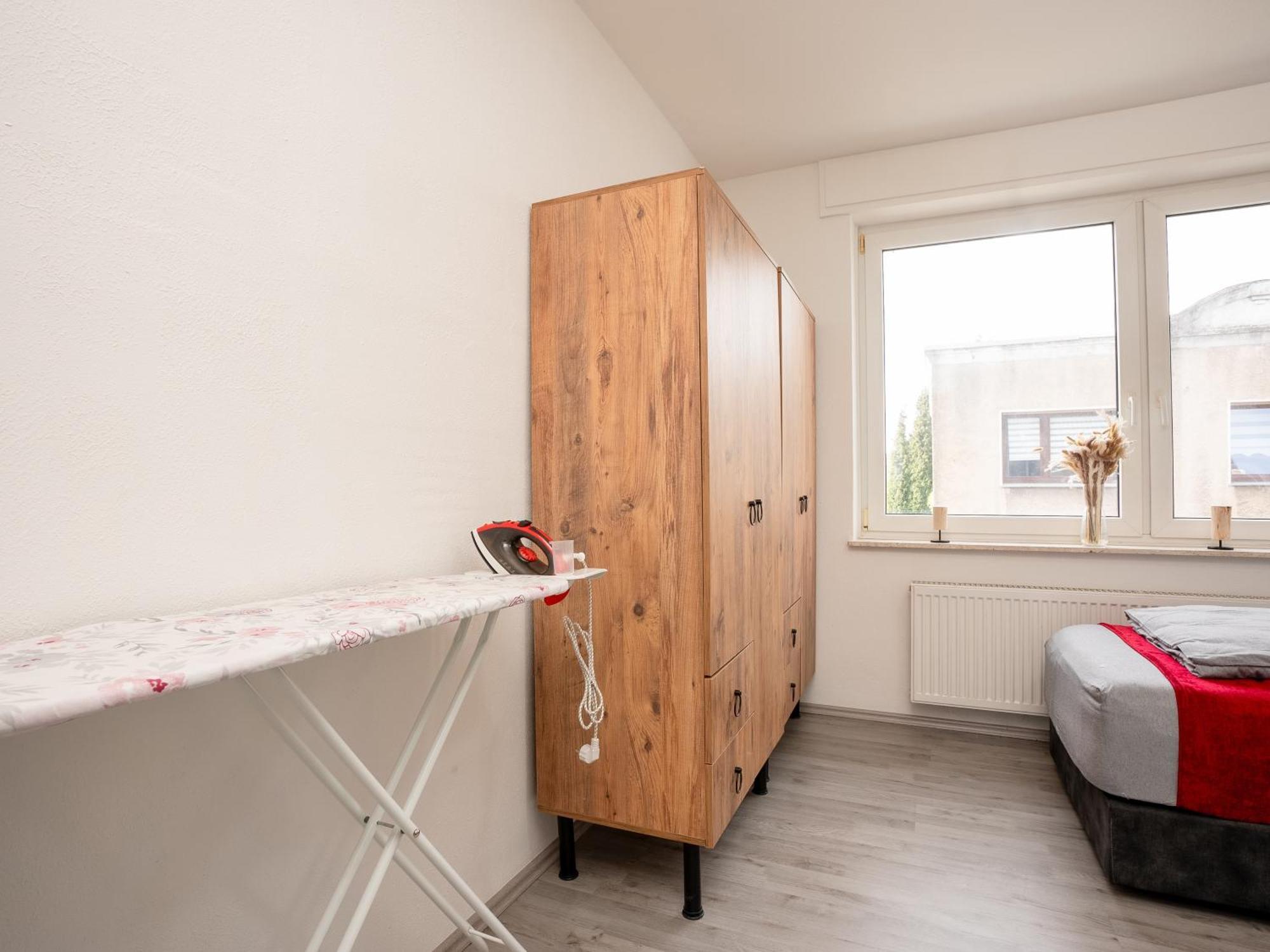 Serviceroom24 - Apartment 4 In Herten Wlan - Smart-Tv - 24-7 Check-In Und Kueche 外观 照片